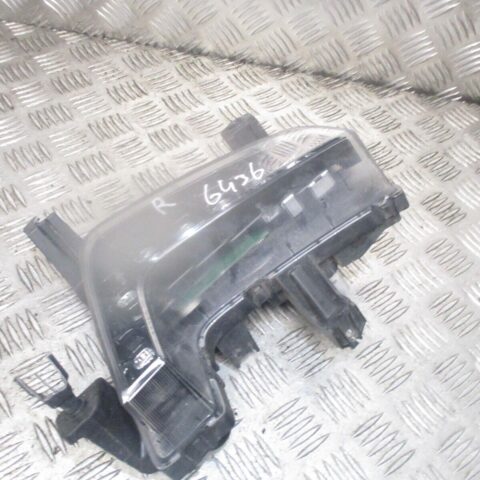 2018 GENUINE HYUNDAI HYBRID FRONT RIGHT DRIVER SIDE FOG LIGHT LAMP 92208G2000