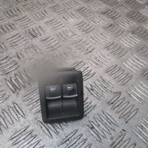 2014 GENUINE VW SCIROCCO FRONT RIGHT DRIVER SIDE DOOR WINDOW SWITCH 5K3959857C
