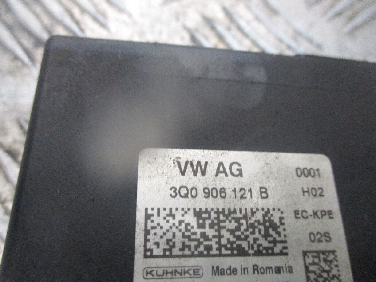 2018 GENUINE AUDI Q2 IN TANK FUEL PUMP CONTROL MODULE UNIT 3Q0906121B - Image 3