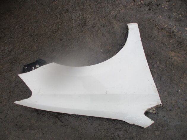 2011 GENUINE VW POLO FRONT RIGHT DRIVER SIDE WING FENDER OSF - Image 2