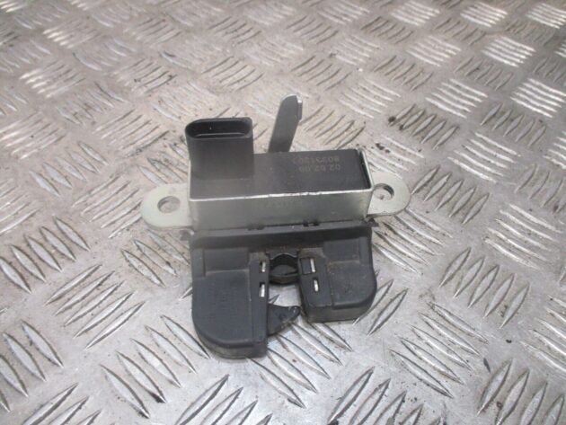 2012 GENUINE VW GOLF MK6 REAR TAILGATE BOOT LOCK MECHANISM 1K6827505 - Image 3