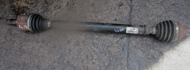 2018 GENUINE VW TIGUAN 5N 2.0TDI FRONT RIGHT DRIVER SIDE DRIVESHAFT 5QN407272D - Image 2
