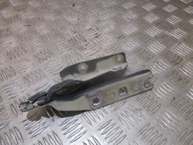 2012 GENUINE VW GOLF MK6 FRONT RIGHT DRIVER SIDE BONNET HINGE 5K0823302C