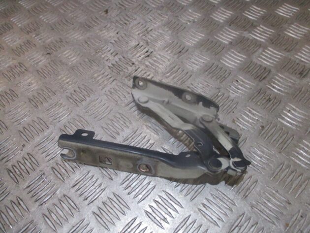 2012 GENUINE VW GOLF MK6 FRONT RIGHT DRIVER SIDE BONNET HINGE 5K0823302C - Image 3