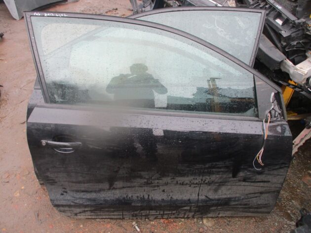 2014 GENUINE VW POLO FRONT RIGHT DRIVER SIDE BARE SHELL DOOR OSF - Image 2
