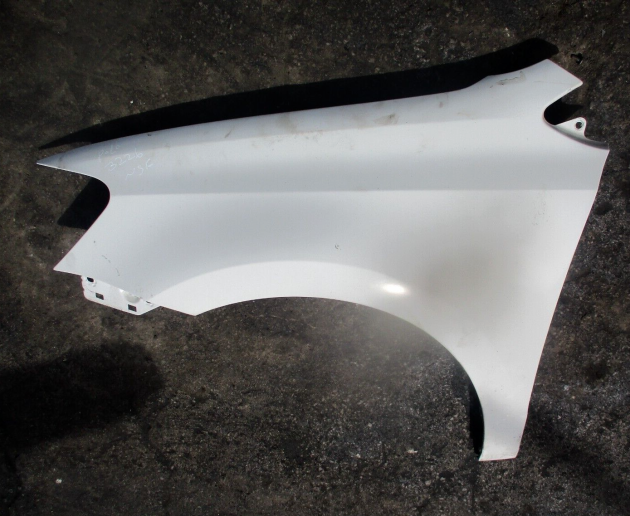 2011 GENUINE VW POLO FRONT LEFT PASSENGER SIDE WING FENDER NSF