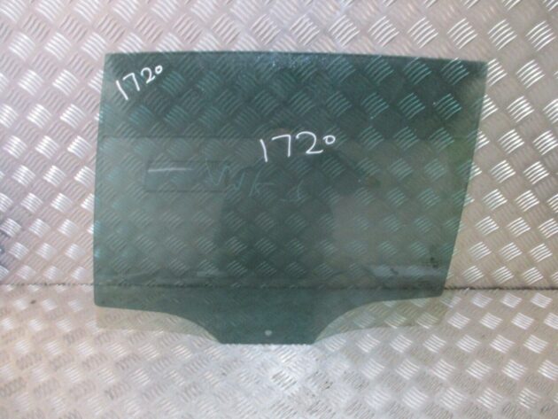 2018 GENUINE VW GOLF MK7 REAR LEFT PASSENGER SIDE DOOR WINDOW GLASS 5G6845025A