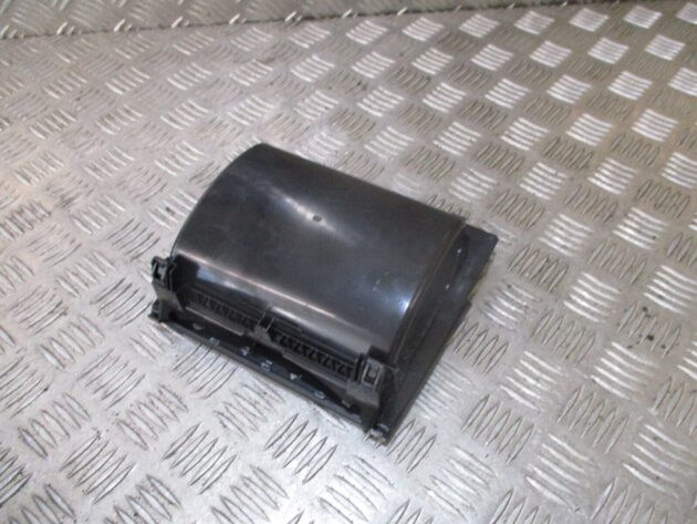 2015 SKODA OCTAVIA 5E FRONT CENTRE STORAGE ASHTRAY COMPARTMENT 5E2863077B - Image 3