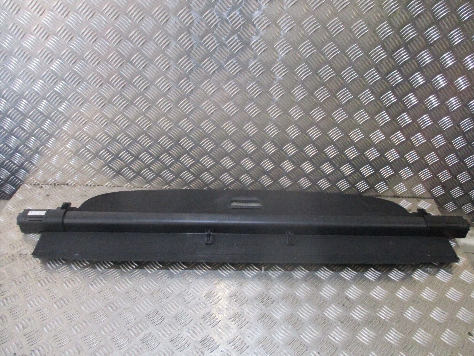 2015 SKODA OCTAVIA ESTATE REAR PARCEL SHELF LUGGAGE LOAD BOOT COVER 5E9867871B