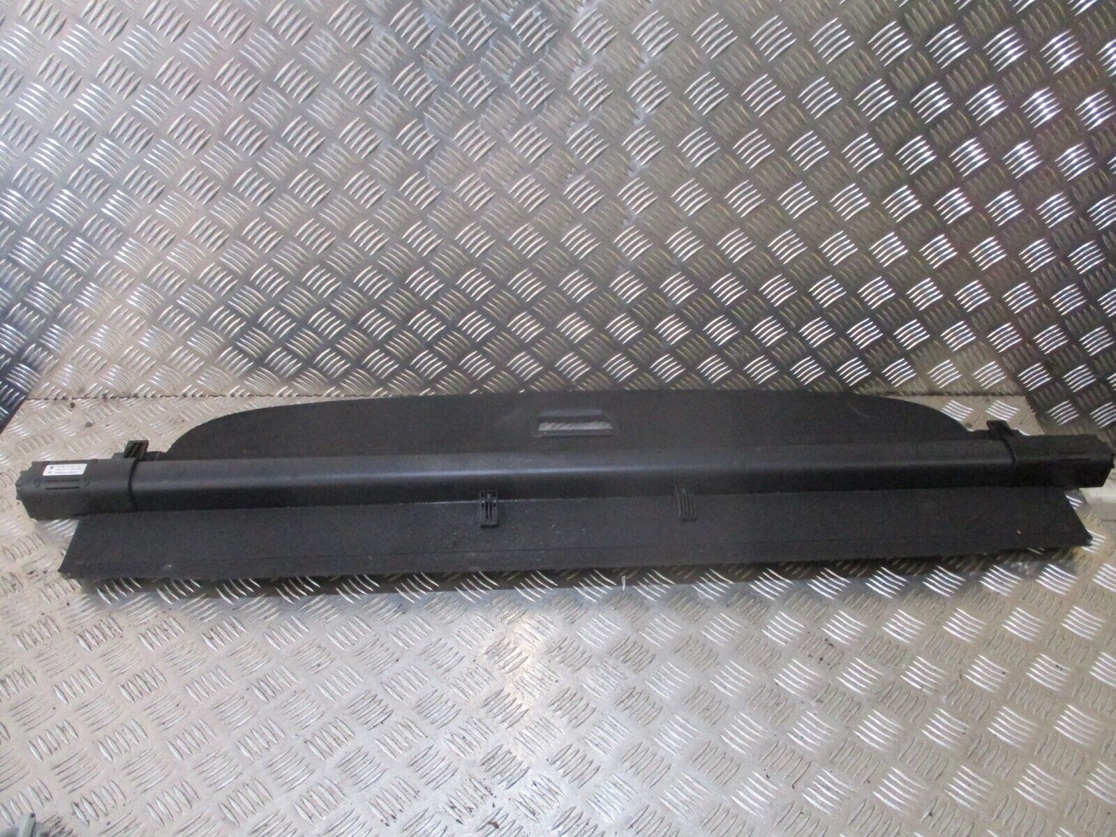 2015 SKODA OCTAVIA ESTATE REAR PARCEL SHELF LUGGAGE LOAD BOOT COVER 5E9867871B - Image 3