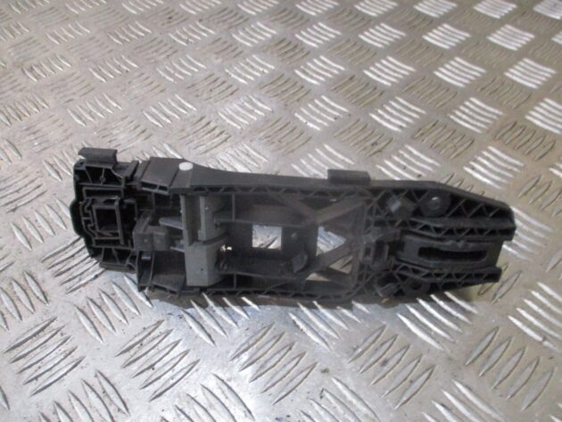 2016 GENUINE VW GOLF MK7 REAR RIGHT DRIVER SIDE EXTERIOR DOOR HANDLE OSR - Image 2