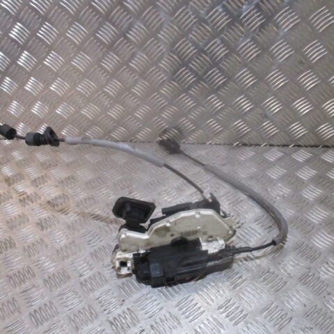 2014 GENUINE SKODA OCTAVIA FRONT RIGHT DRIVER SIDE DOOR LOCK MECHANISM 5E2837016