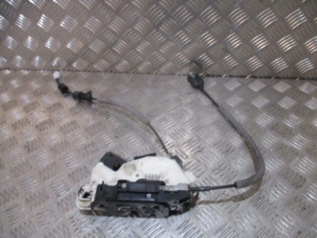 2014 GENUINE SKODA OCTAVIA FRONT RIGHT DRIVER SIDE DOOR LOCK MECHANISM 5E2837016 - Image 3