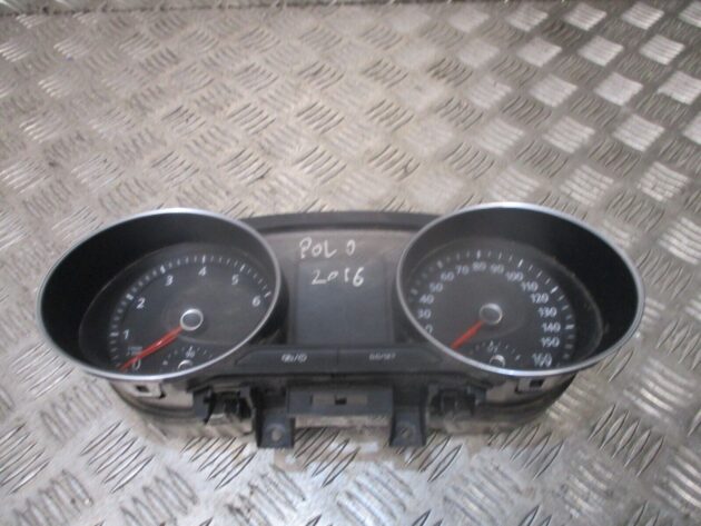 2016 GENUINE VW POLO SPEEDOMETER INSTRUMENT CLUSTER CLOCK 6C0920940A - Image 2