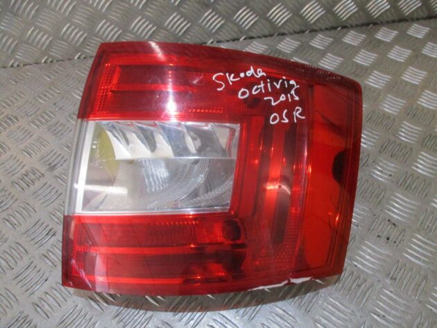 2015 SKODA OCTAVIA ESTATE REAR RIGHT DRIVER SIDE TAILLIGHT LAMP OEM 5E9945096
