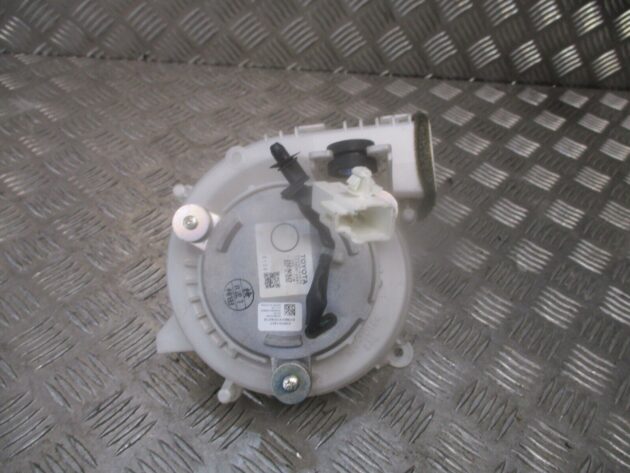 2012 GENUINE TOYOTA PRIUS HYBRID BATTERY COOLING FAN BLOWER G9230-4070 - Image 3