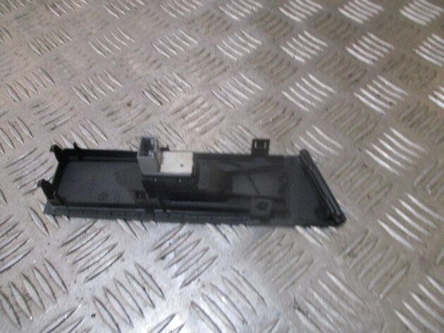 2014 GENUINE VW PASSAT B7 FRONT LEFT PASSENGER SIDE WINDOW SWITCH 3AC857857 - Image 2