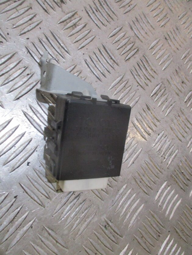 2012 GENUINE TOYOTA PRIUS HYBRID WIPER CONTROL UNIT MODULE ECU RELAY 85940-47020 - Image 3