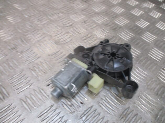 2019 GENUINE AUDI Q2 REAR LEFT PASSENGER SIDE WINDOW MOTOR 5Q0959801 - Image 3