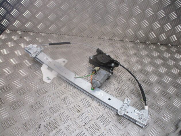 2014 HYUNDAI I10 FRONT RIGHT DRIVER SIDE WINDOW REGULATER MOTOR 82402-B4110 OEM - Image 3