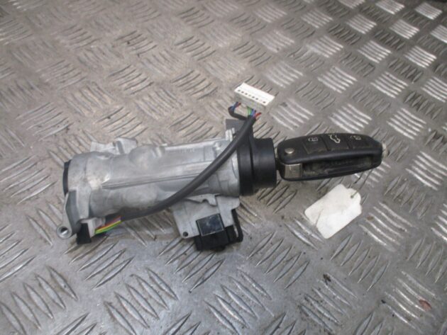 2019 GENUINE AUDI Q2 IGNITION BARREL & KEY 5Q0905865 1K0905851