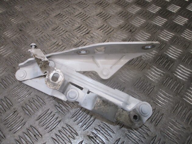 2012 GENUINE AUDI TT FRONT LEFT PASSENGER SIDE BONNET HINGE 8J0823301H