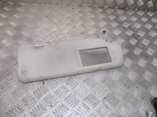 2012 GENUINE TOYOTA PRIUS FRONT RIGHT DRIVER SIDE SUNVISOR