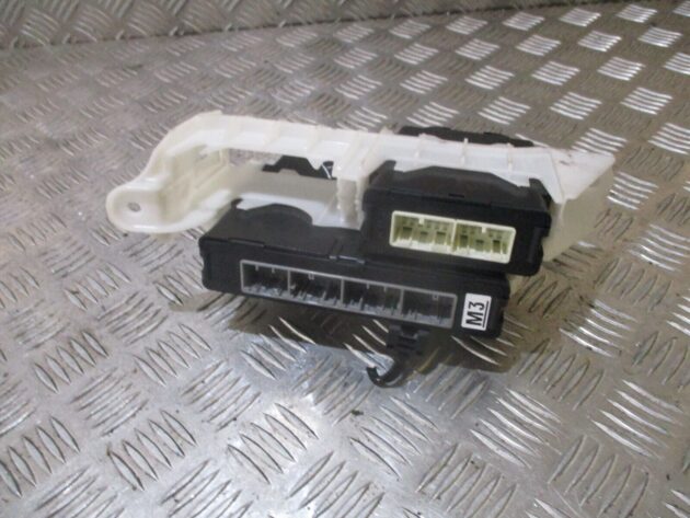 2012 TOYOTA PRIUS HYBRID POWER DISTRIBUTION CONTROL MODULE ECU 89681-47100 - Image 3