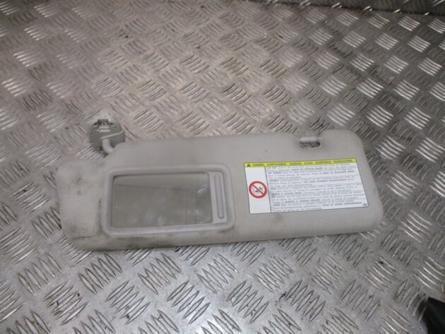 2012 GENUINE TOYOTA PRIUS FRONT LEFT PASSENGER SIDE SUNVISOR - Image 3