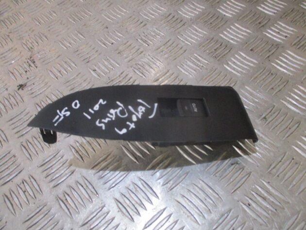 2012 TOYOTA PRIUS FRONT LEFT PASSENGER SIDE DOOR WINDOW SWITCH 74232-47080 OEM - Image 3