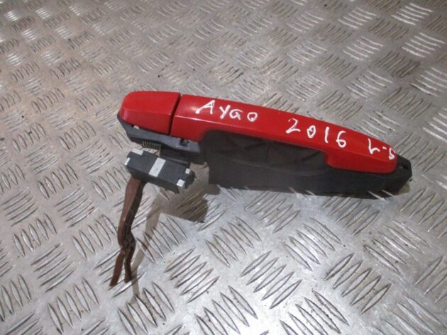 2016 GENUINE TOYOTA AYGO FRONT LEFT PASSENGER SIDE EXTERIOR DOOR HANDLE NSF - Image 2