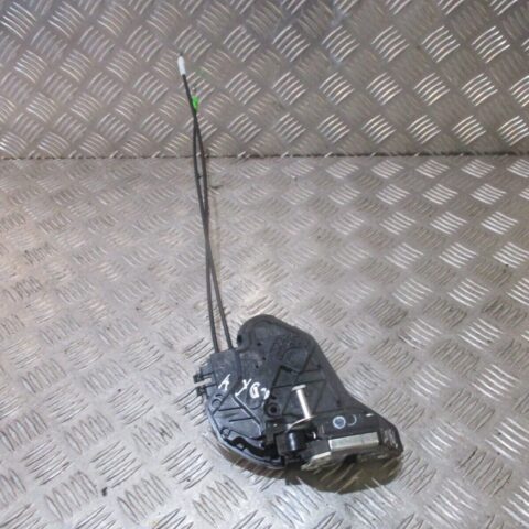 2016 GENUINE TOYOTA AYGO FRONT LEFT PASSENGER SIDE DOOR LOCK MECHANISM