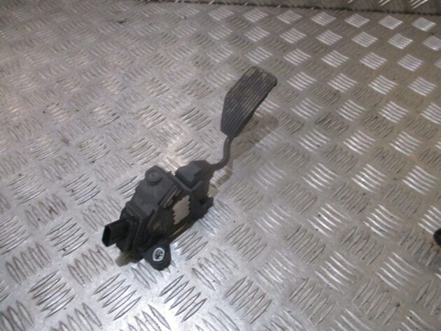 2016 GENUINE TOYOTA AYGO ACCELERATOR PEDAL 78110-0H060 - Image 3