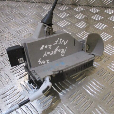 2014 PEUGEOT 208 FRONT LEFT PASSENGER SIDE DOOR LOCK MECHANISM 9688079780