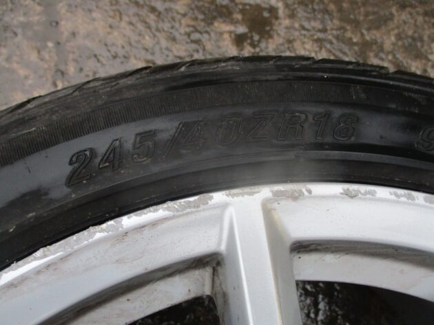 2015 GENUINE AUDI TT 18'' ALLOY WHEEL TYRE 245/40 ZR18 8S0601025C - Image 2