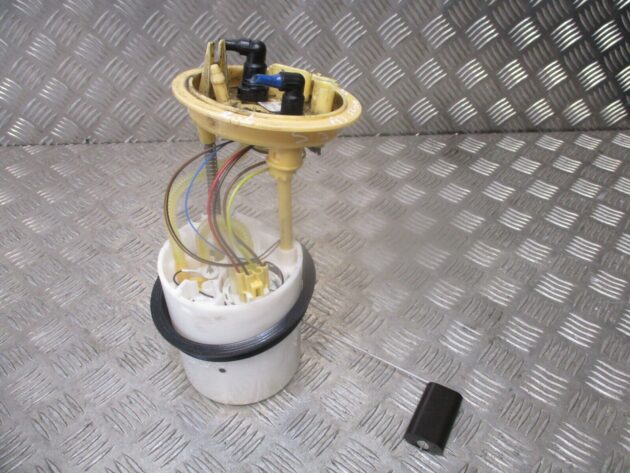 2016 GENUINE AUDI A3 SALOON IN TANK FUEL PUMP SENDER UNIT 5Q0919050BA