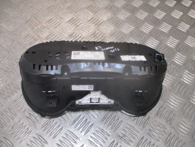 2016 GENUINE AUDI A3 8V SALOON SPEEDOMETER INSTRUMENT CLUSTER CLOCK 8V0920971R - Image 3