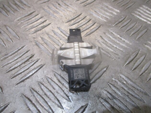 2016 GENUINE AUDI A1 FRONT WINDSCREEN RAIN SENSOR 8U0955559D