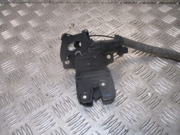 2012 GENUINE AUDI TT REAR TAILGATE BOOT LOCK MECHANISM 8P4857505C - Image 2