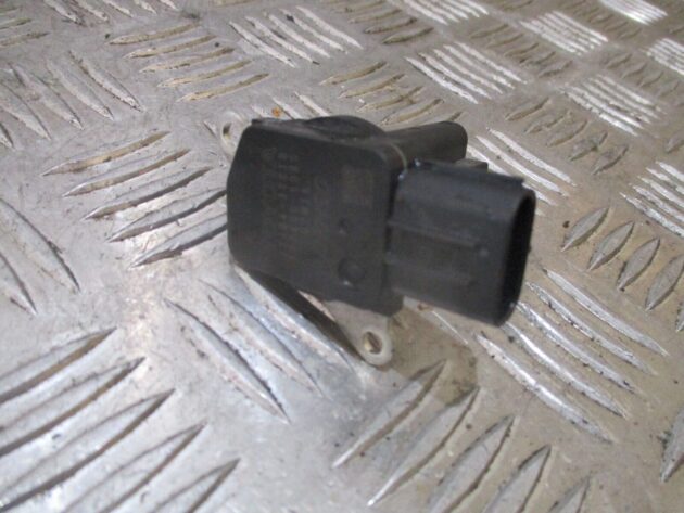 2014 GENUINE TOYOTA PRIUS MASS AIR FLOW SENSOR 22204-37010 - Image 3