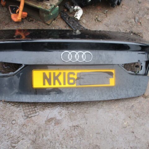 2016 GENUINE AUDI A3 8V SALOON REAR BARE BOOTLID