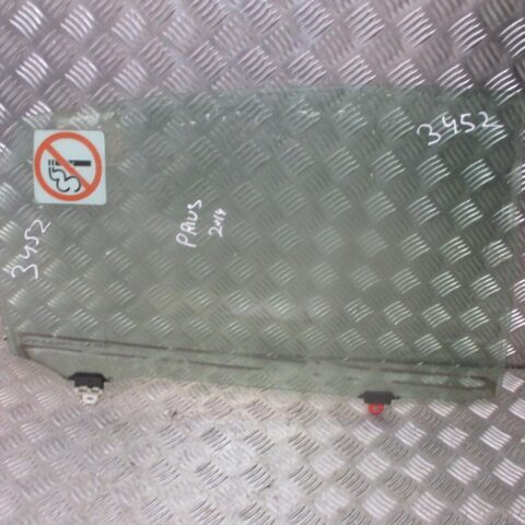 2014 GENUINE TOYOTA PRIUS REAR LEFT PASSENGER SIDE WINDOW GLASS NSR