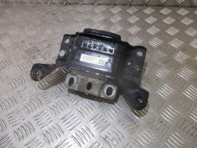 2014 GENUINE SEAT LEON 5F LEFT PASSENGER SIDE ENGINE MOUNT 5Q019955BG