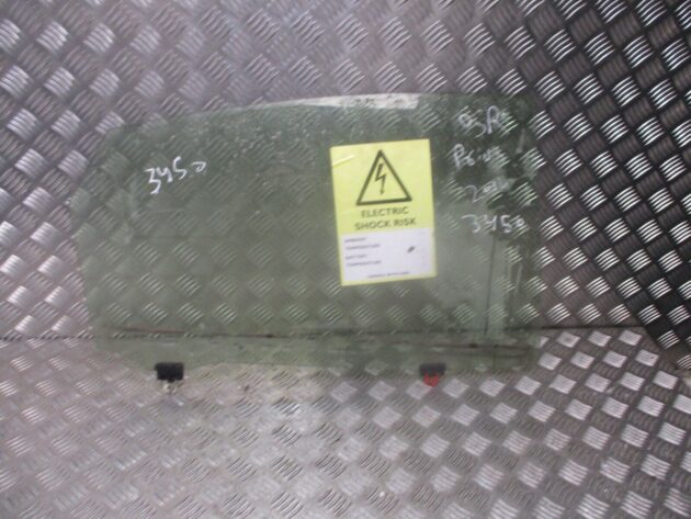 2014 GENUINE TOYOTA PRIUS REAR RIGHT DRIVER SIDE WINDOW GLASS OSR - Image 3