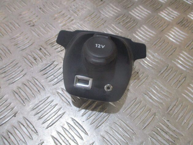 2016 GENUINE CITROEN C1 12V POWER SOCKET AUX PORT USB 55477-0H010