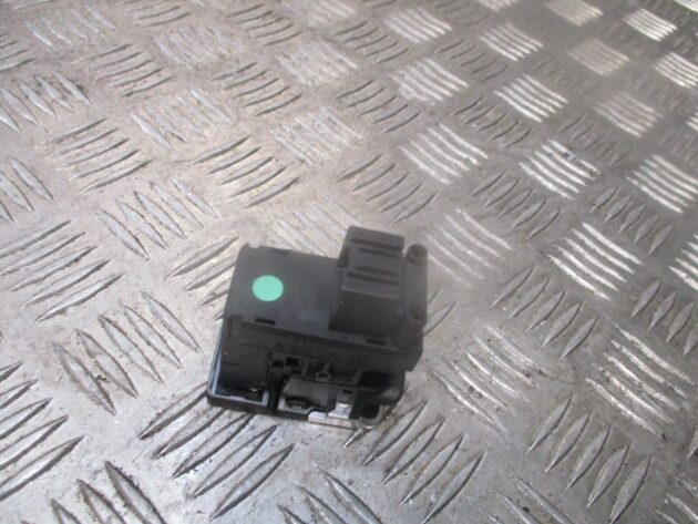 2013 GENUINE VW GOLF MK7 PARKING HAND BRAKE SWITCH 5G0927225B - Image 2