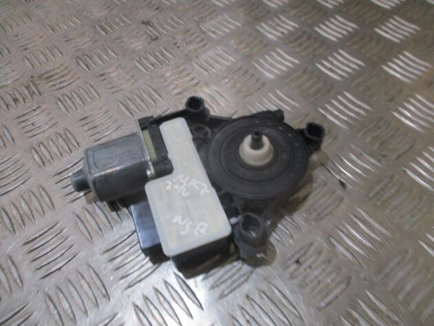2016 GENUINE VW GOLF MK7 REAR RIGHT DRIVER SIDE WINDOW MOTOR 5Q0959812A - Image 3