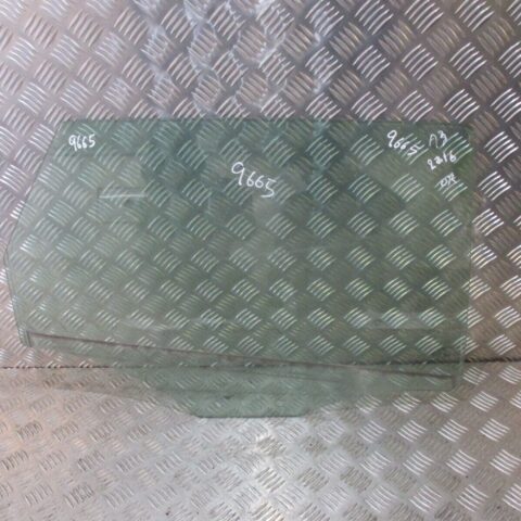 2014 GENUINE AUDI A3 8V REAR RIGHT DRIVER SIDE DOOR WINDOW GLASS OSR