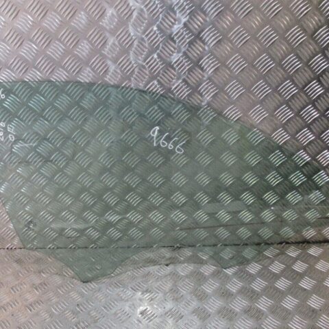 2014 GENUINE AUDI A3 8V FRONT RIGHT DRIVER SIDE DOOR WINDOW GLASS OSF