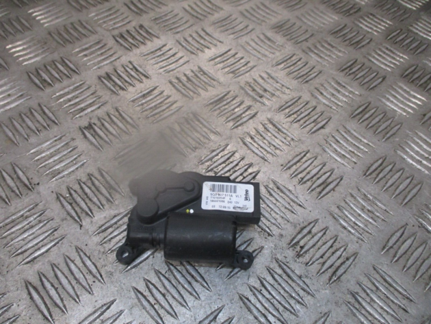 2015 GENUINE VW GOLF MK7 HEATER FLAP ACTUATOR MOTOR 5Q0907511A